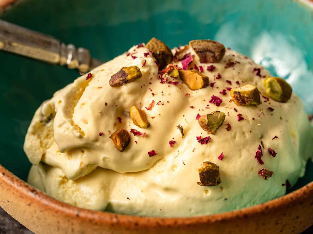 Bastani sonnati is Iran’s premier Persian delicacy, a dessert that is loved across the nation and beyond